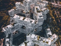 ファンタスティック・ジオメトリック！都市風景をドローンを使い高所から絶妙のアングルで撮影した写真