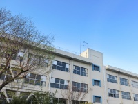 少女に『わいせつ目的』で面会要求　市立中学校教諭(32)逮捕　【金を渡す】約束も…