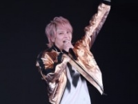 手越祐也