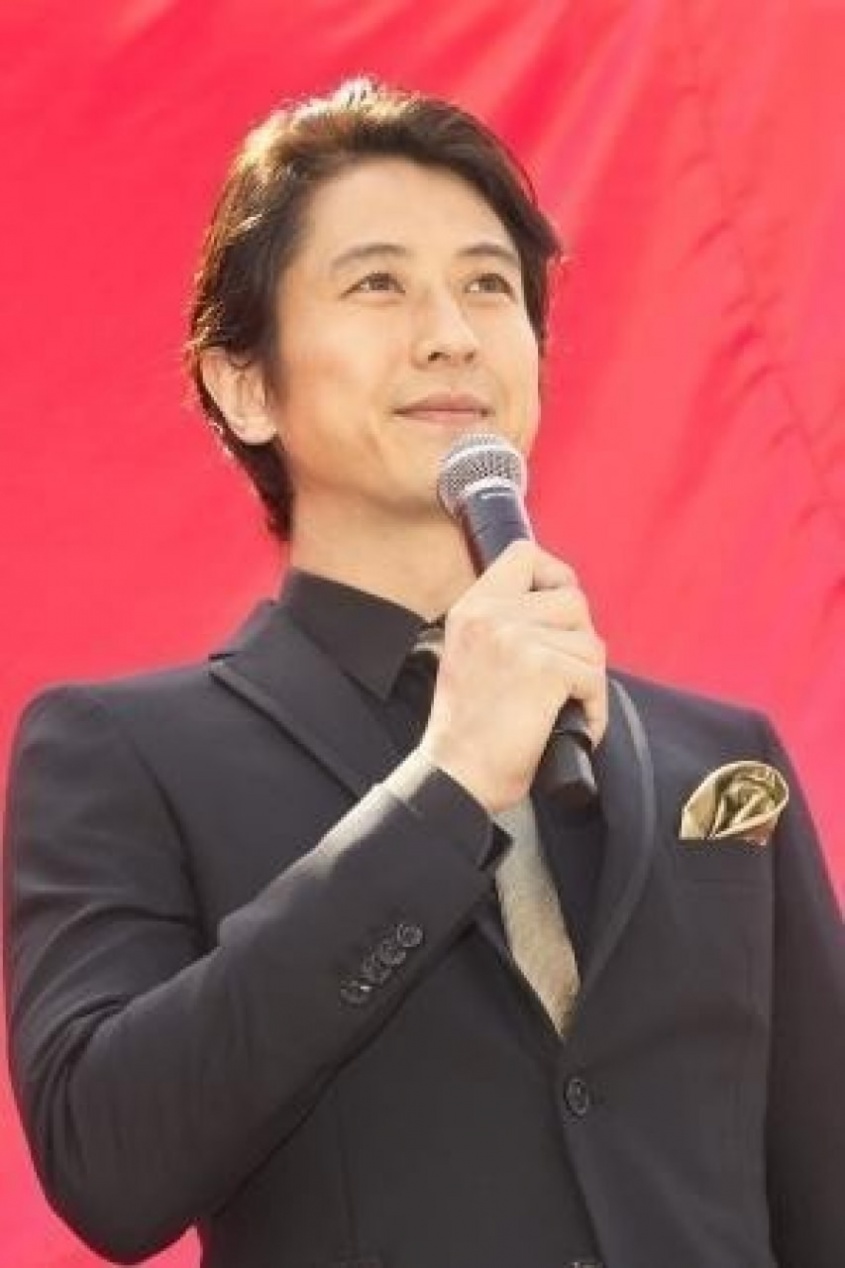 谷原章介