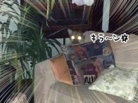 玄関開けたら5秒ぐらいでピューマ！？帰宅直後、リビングのソファでくつろぐピューマに遭遇して大びっくり（アメリカ）