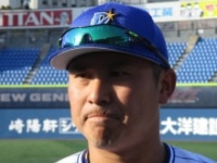 佐野恵太