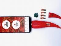 今食べてるそれ、どれくらい辛い？スマホにつないで唐辛子の辛さを測定できるデバイスが登場