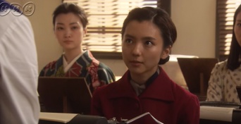 『とと姉ちゃん』厳しい女上司演じる真野恵里菜、冷たい眼でイビり役を好演