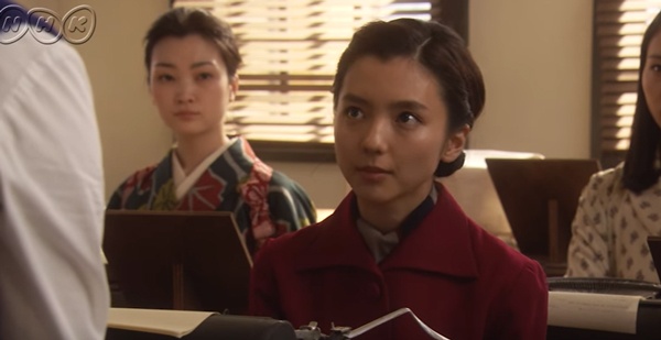 『とと姉ちゃん』厳しい女上司演じる真野恵里菜、冷たい眼でイビり役を好演