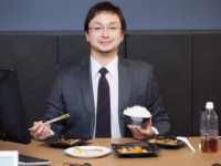 出世する男性が「絶対に食べないもの」6つ