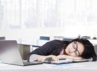 【昼寝のススメ】昼寝がもたらす3つの効果とは？「午後の仕事が、スッゴクはかどる！」