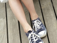 みんな大好き！　今、注目のスニーカーブランドは？　2位⇒New Balance、なんと1位は？