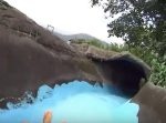 楽しそう！　ブラジルにある超なが〜〜いウォータースライダー。