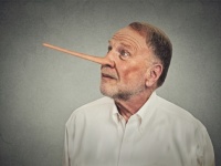 人は年を取ると自分がついた嘘を本当のことと思い込むようになる（米研究）