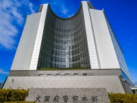 知人男性に『暴行』　【府立高校】女性教師(48)逮捕　被害男性は「頭部外傷」で死亡…