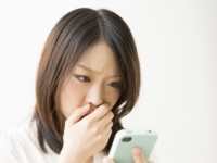 ブロックするかも……「重い」と思う男性からのLINE・6つ