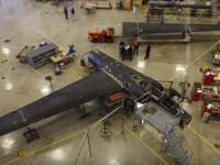 U-2偵察機を解体してチェックし、再び組み立てるまでのタイムラプス動画