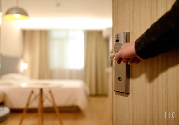 【必殺】お泊りデートで彼氏に「この子と、暮らしたい」って思わせる方法