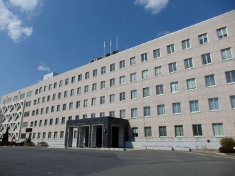 埼玉県庁（ブツチチさん撮影