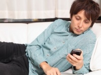 女子注目!!　元カノとSNSで繋がっている男性○％　「LINEで入ってきてしまったから」ほか