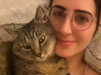 決め手は忍耐と孫の手？警戒心MAXだった野良猫が、飼い主ラブ！なイチャコラにゃんこになるまでの一部始終を解説してみた