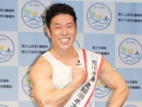 なかやまきんに君