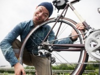 女子が彼氏に求めるのは？　「ファッションセンス」or「笑いのセンス」