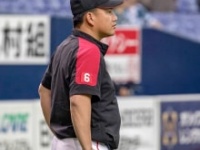 ロッテ井口智仁監督