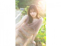 エモくてちょっぴり大人な “齊藤なぎさ”。初写真集『なぎさ』が7月に発売決定