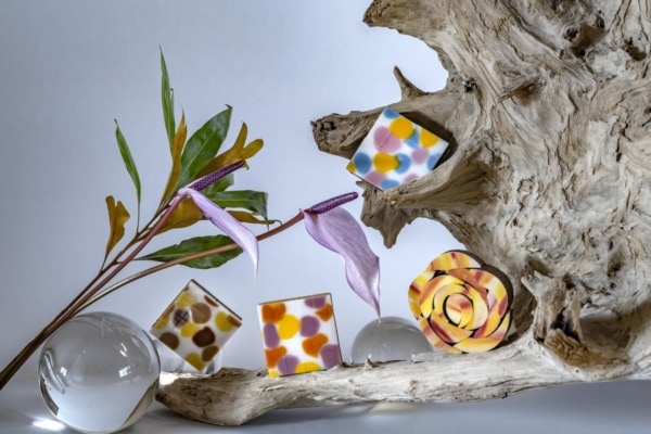 冬にぴったりな新フレーバーも！　「RAU」「Sachi Takagi」の2024年のバレンタインチョコレートが発売開始