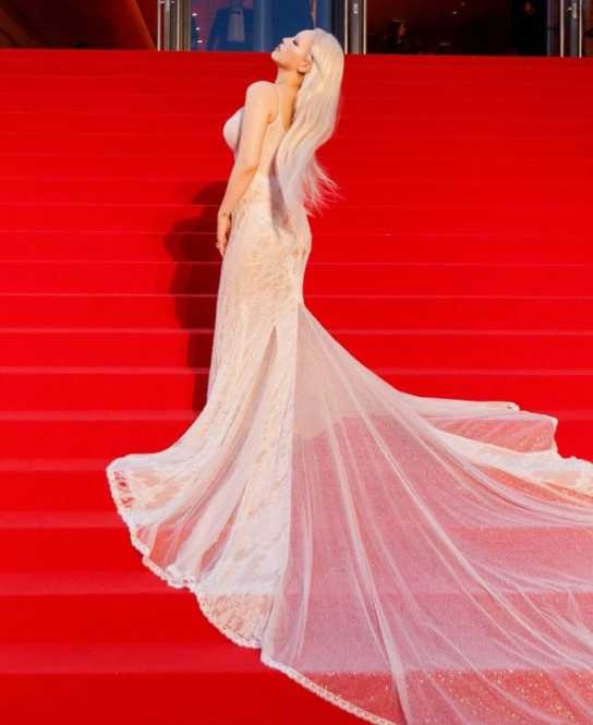 Instagram：ちゃんみな CHANMINA(@minachanxx)より