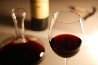 美しさを守るお酒の飲み方とは？