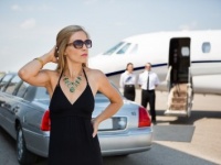 いやいや、ないから（笑）　ビックリ仰天セレブ女子エピソード3選！「自家用ジェットを持っている」