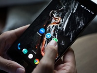 スマホのアプリで広まる悪霊から若者を守るため。夜間外出禁止令を発令した町（コロンビア）