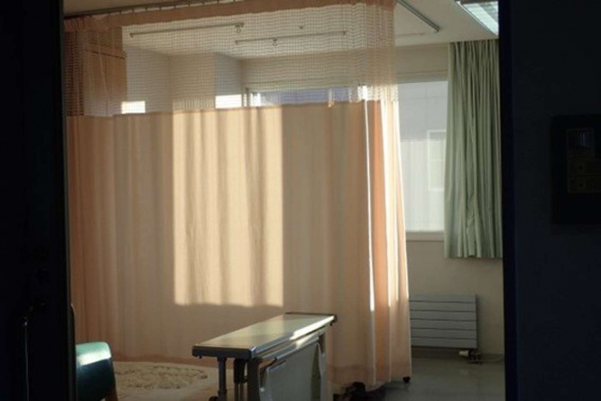 不安な入院生活中に......（画像はイメージ）