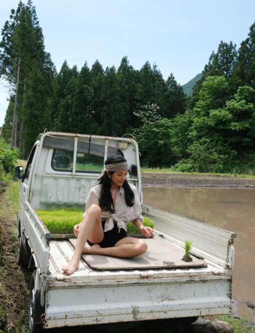 Instagram:ローラ(@rolaofficial)より