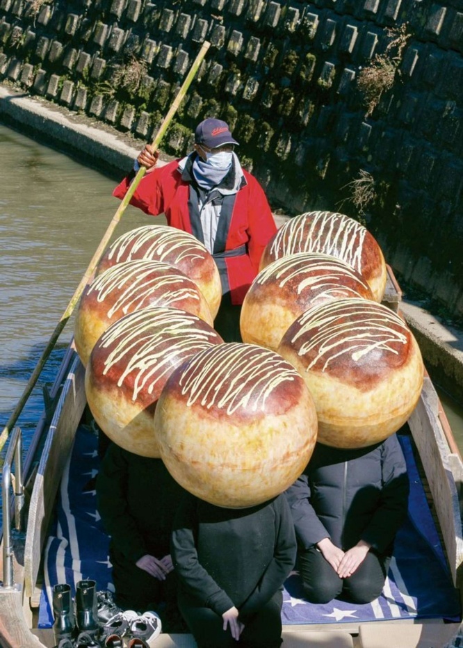 だんだん美味しそうに見えてくる。船頭さんも紅ショウガのような色味