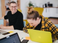 社内恋愛はなぜ禁止？　付き合う場合の注意点4つ