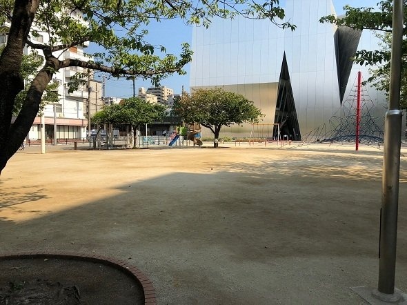 広々とした普通の公園です（2018年7月記者撮影）