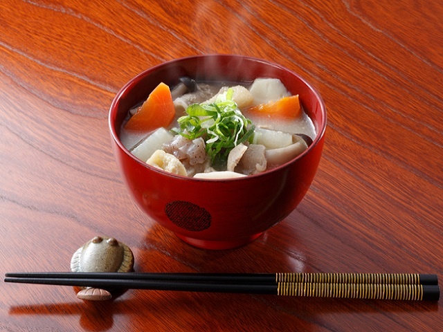 Miso soup with pork and vegetables