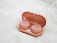 夏バテ気味の人が「おなかにお灸を据えてみたら」胃腸の動きが活発化した