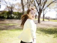 ヘアチェンジでドキッとしちゃう!?　春のデートで彼女にしてほしい髪型