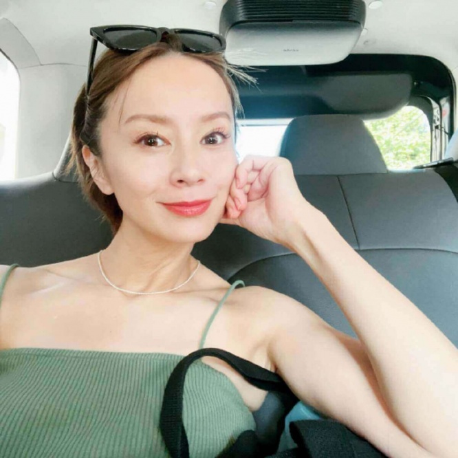 インスタグラム：鈴木亜美(@amiamisuzuki)より