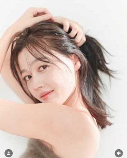 Instagram:久住小春(@koharu_kusumi.official)より