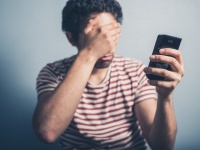 【恋愛心理学】男性が「既読スルー」する3つの言い訳とホンネ