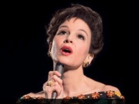 レネー・ゼルウィガー、伝記映画でジュディ・ガーランドに大変身！