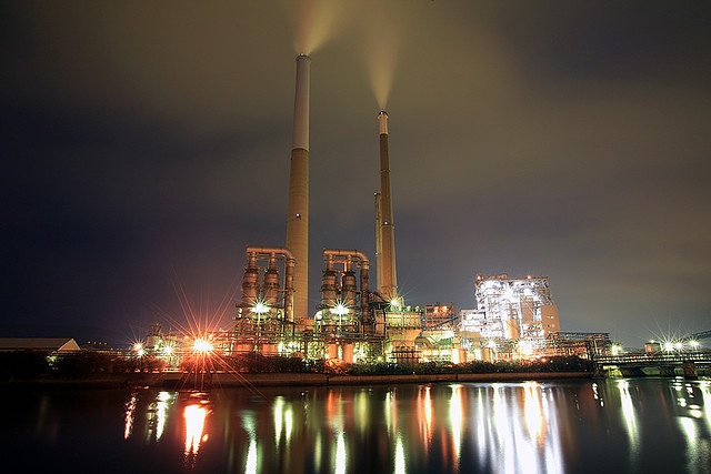 tokuyama factory chimney