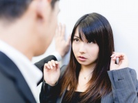 ただの同僚のはずだったのに……急に“男”を意識してしまう、ふとした瞬間