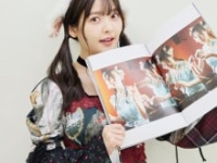 上坂すみれ⒞東京ニュース通信社刊