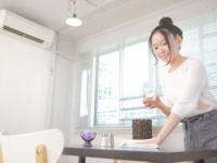 モテ1位は「●●店員」！　20、30代男性に一目惚れされる「女性のアルバイト・パート」ランキング