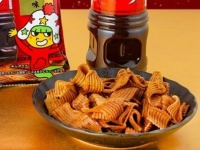 関西人溺愛のあの調味料とベビースターが初コラボ！　おつまみにもぴったりな〝旨辛〟な味わい
