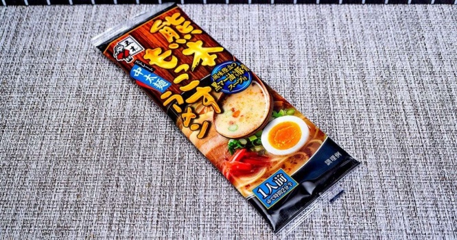 五木食品「熊本もっこすラーメン」