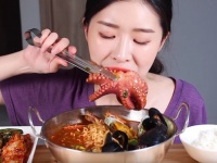 今更だけどASMR動画って何？という人のための解説