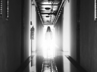 ポルターガイスト現象とは？1940年代にイギリスで起きた不可解な超常現象からその謎を探る